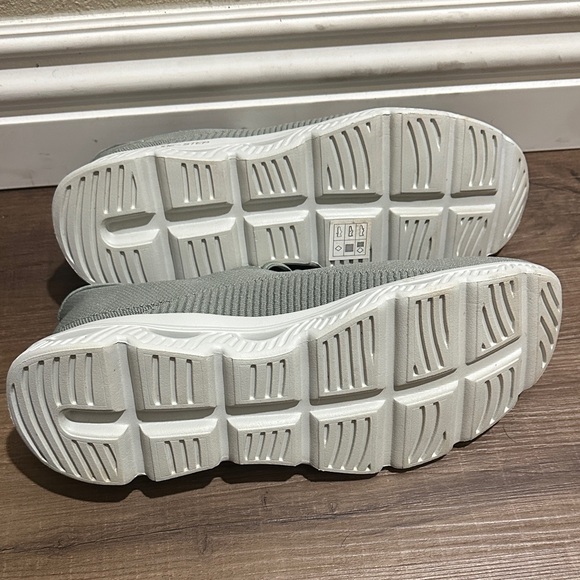 Skechers Bobs Hands Free Slip-Ins Arc Waves Womens Slip-On Walking Shoes - Picture 6 of 6